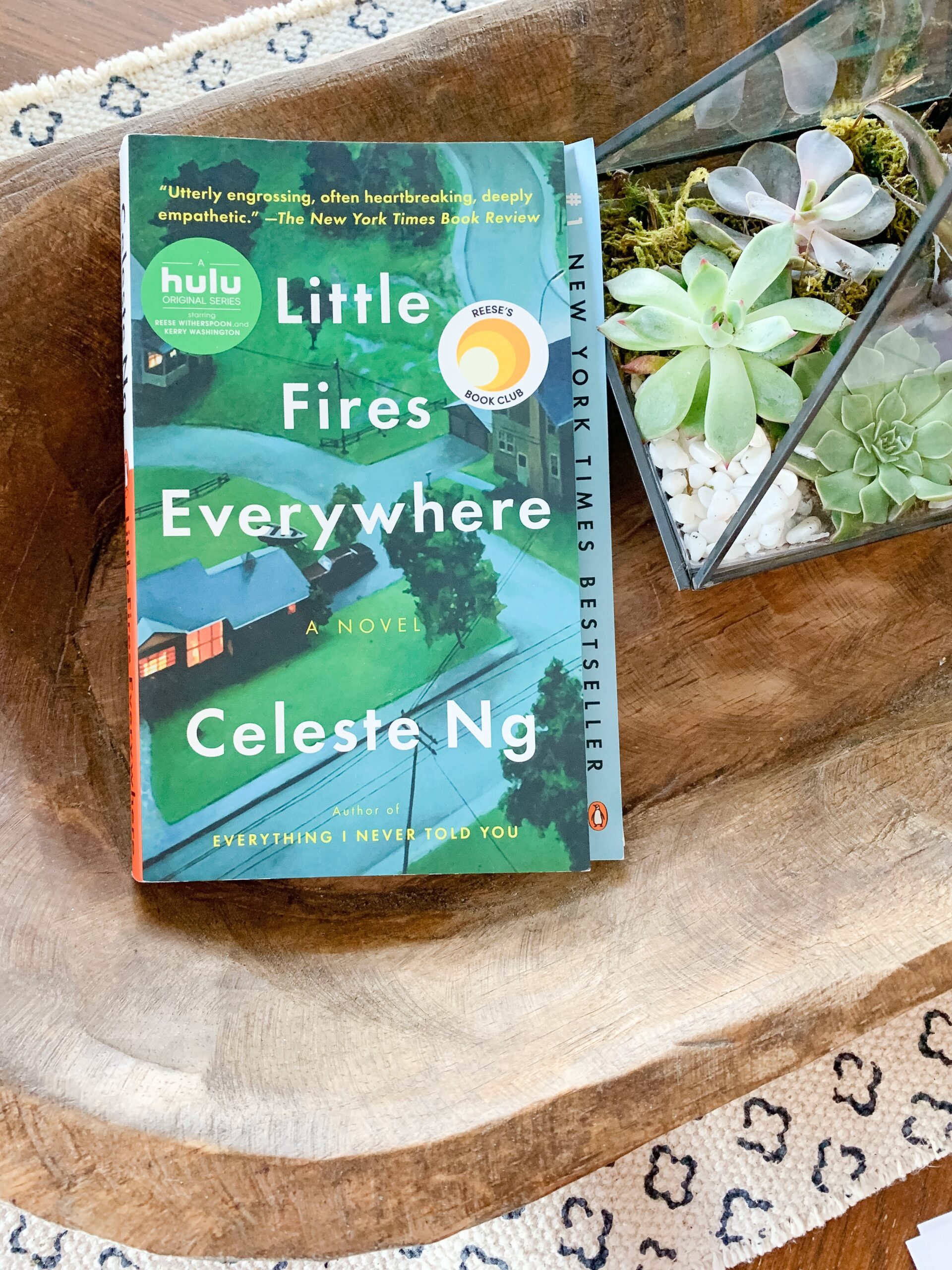 little fires everywhere book review