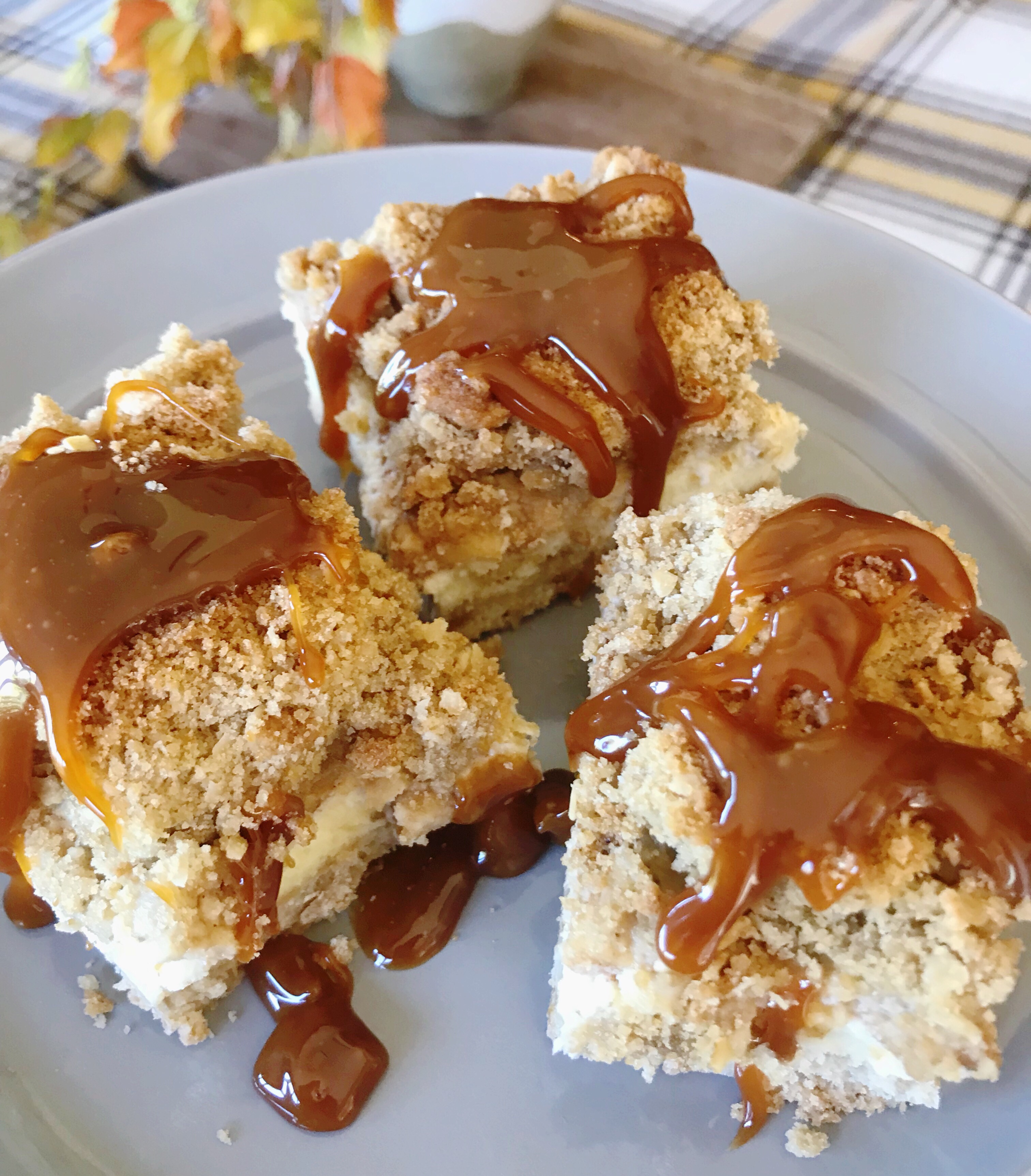 Caramel Apple Cheesecake Bars