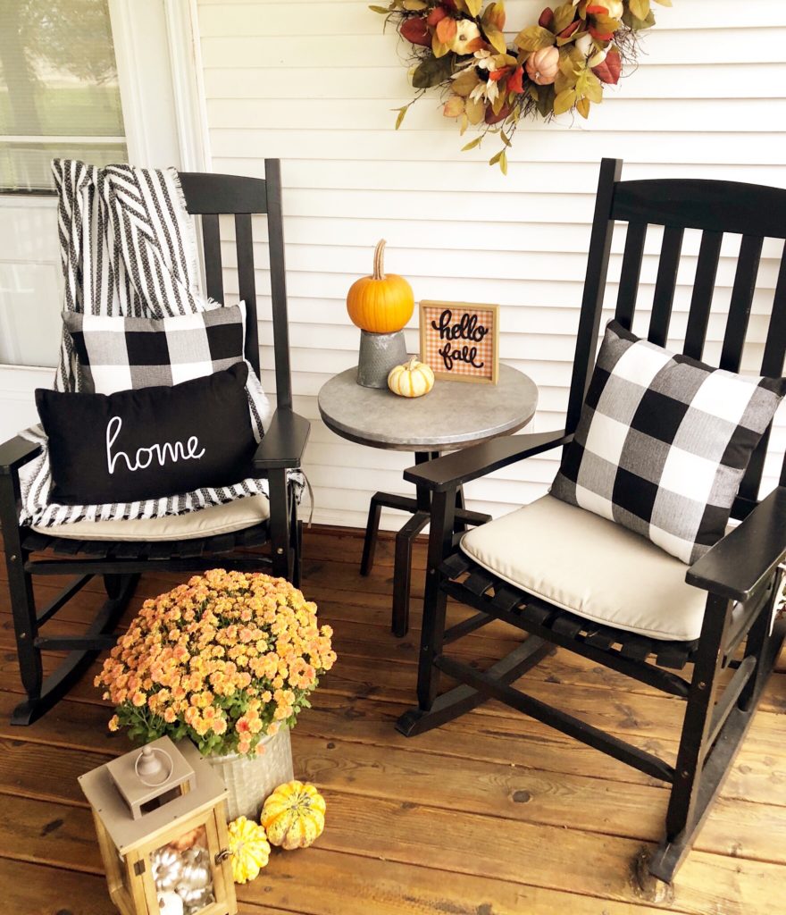 cozy porch decor