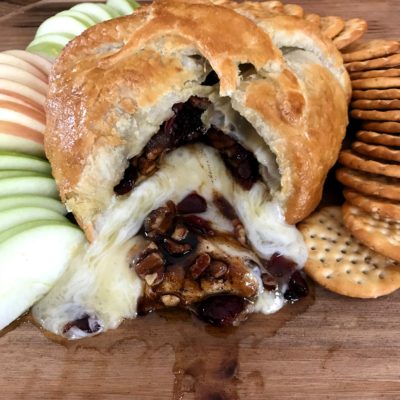 Cranberry and Pecan Brie en Croute