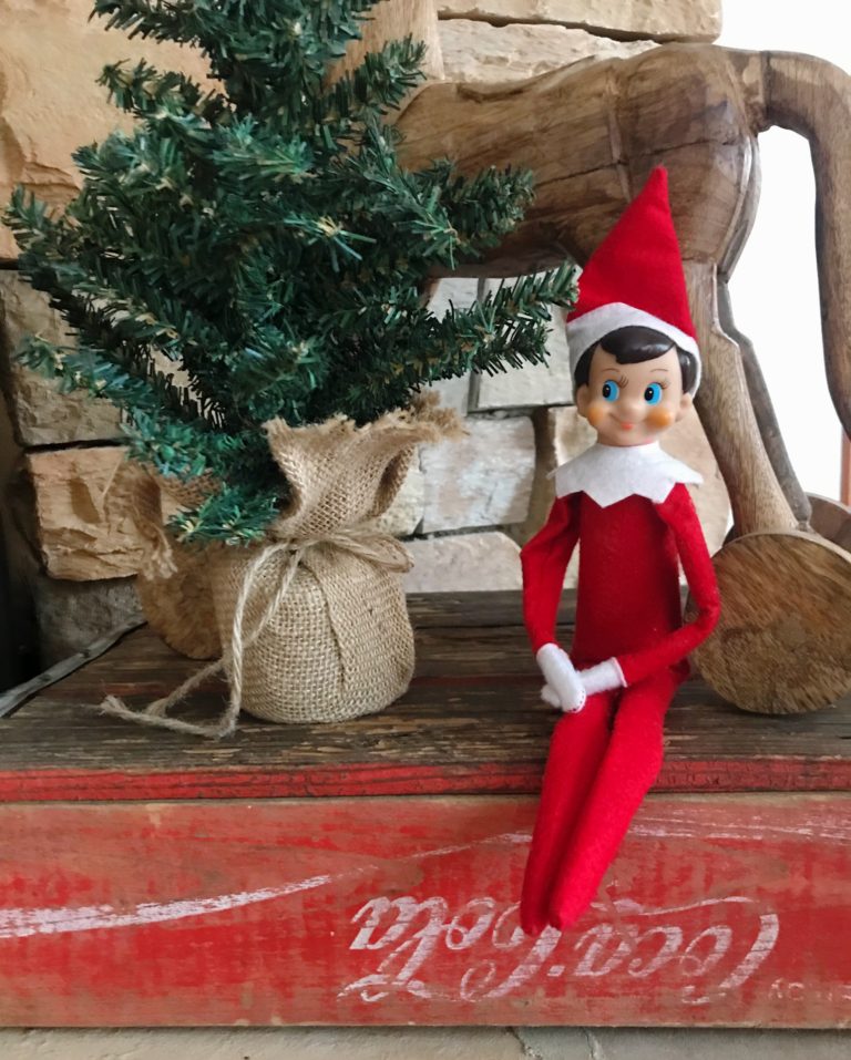 The Lazy Mom’s Guide to The Elf on the Shelf - Stickers and Stilettos