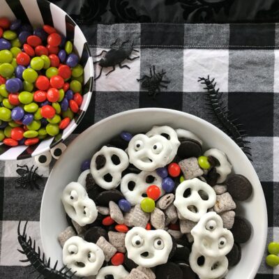 Ghoul Treat Mix