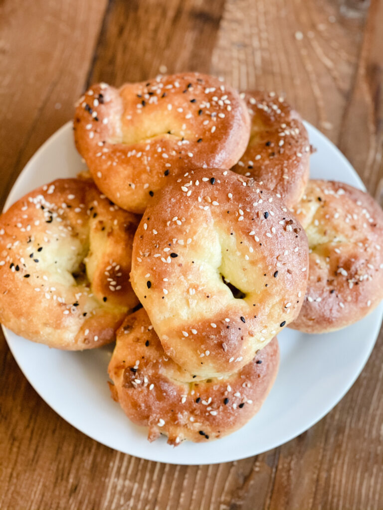 homemade low carb bagels