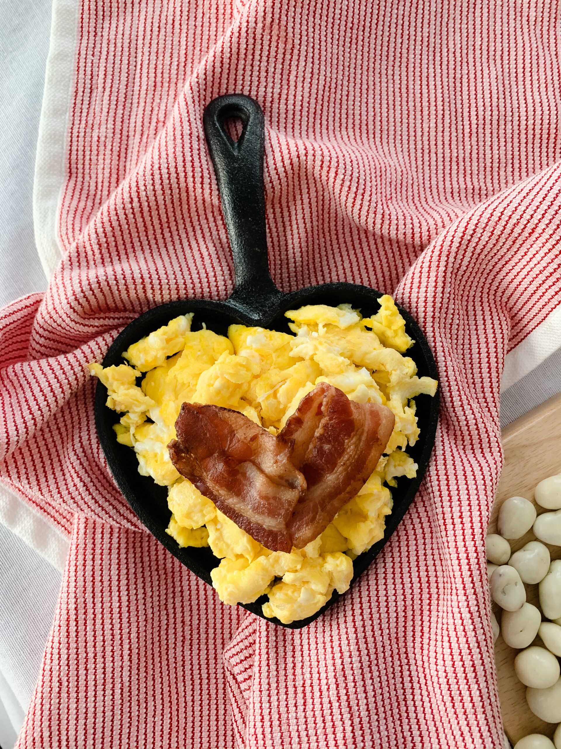 heart shaped cast iron skillet