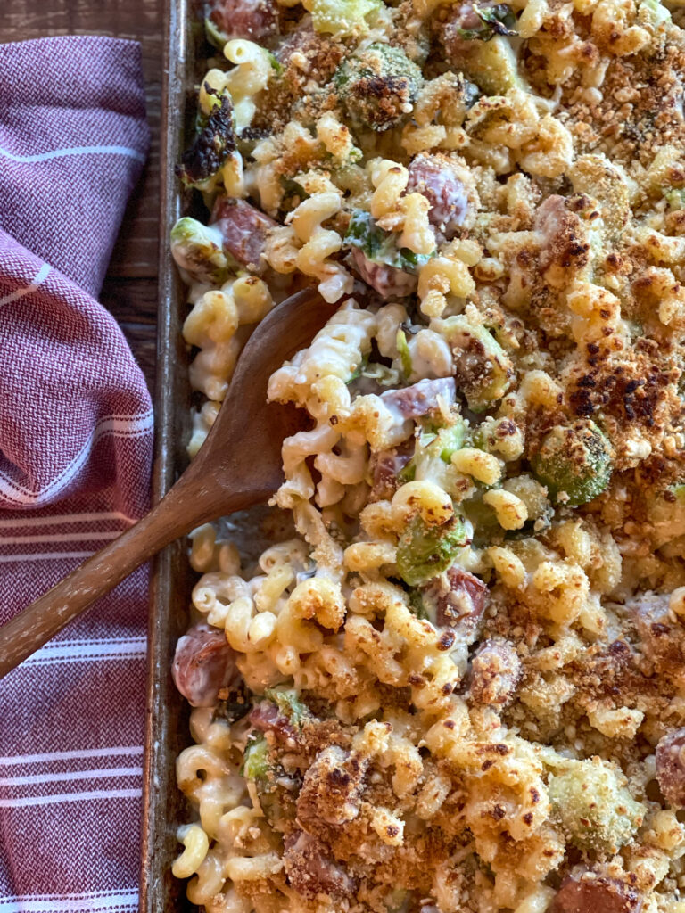 Sheet Pan Macaroni and Cheese